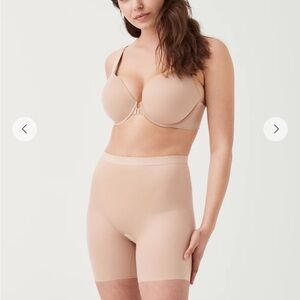 SPANX Beige Girlshort NEW IN BAG